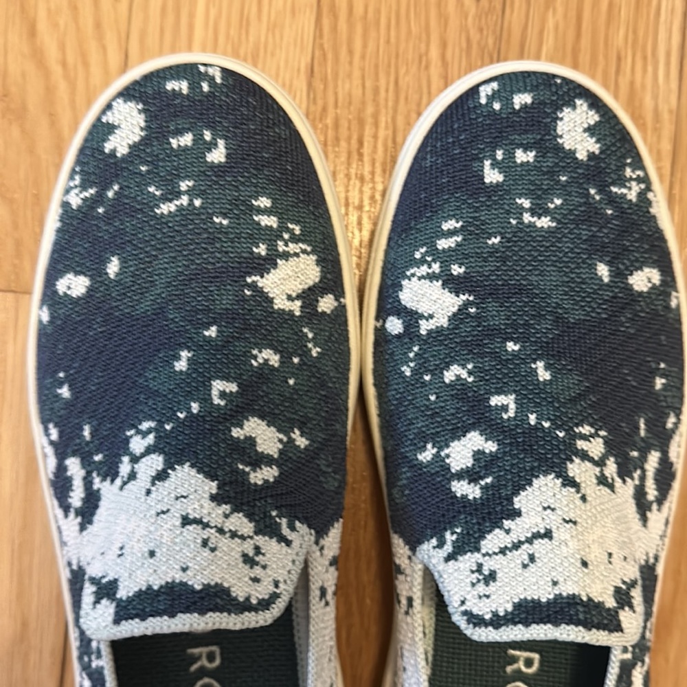 Limited edition Rothy’s - Picture 2 of 3